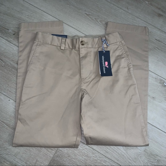 🔴 SOLD 🔴Vineyard Vines boys breaker - Picture 1 of 6